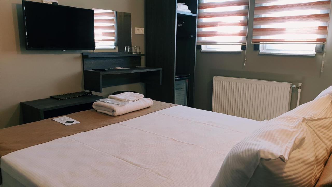 Royal Park Hotel Corlu Bed And Breakfast Текидраг Екстериор снимка